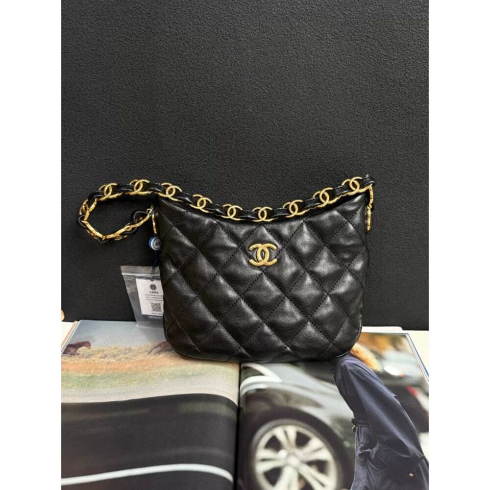 Chanel Women Pre-Loved Bag Very Good Condition